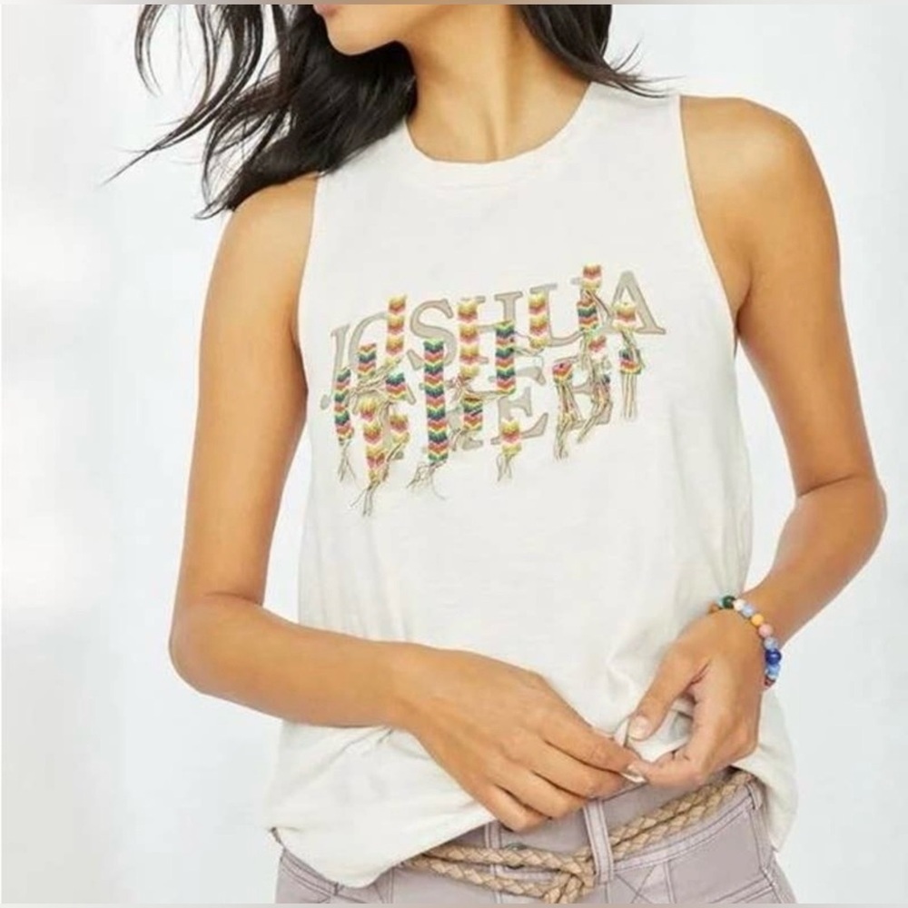 Pilcro Cream Graphic Muscle Tee